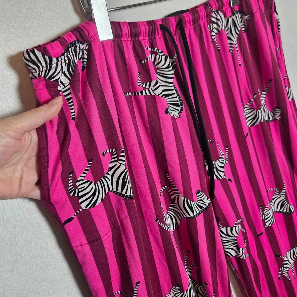 Room Service Womens Pink Zebra Stripe Pajama Set XXL Long Sleeve Button Up Pants
